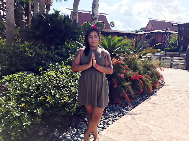 Beautiful woman dressed like Te Fiti posing at Disney's Polynesian Resort